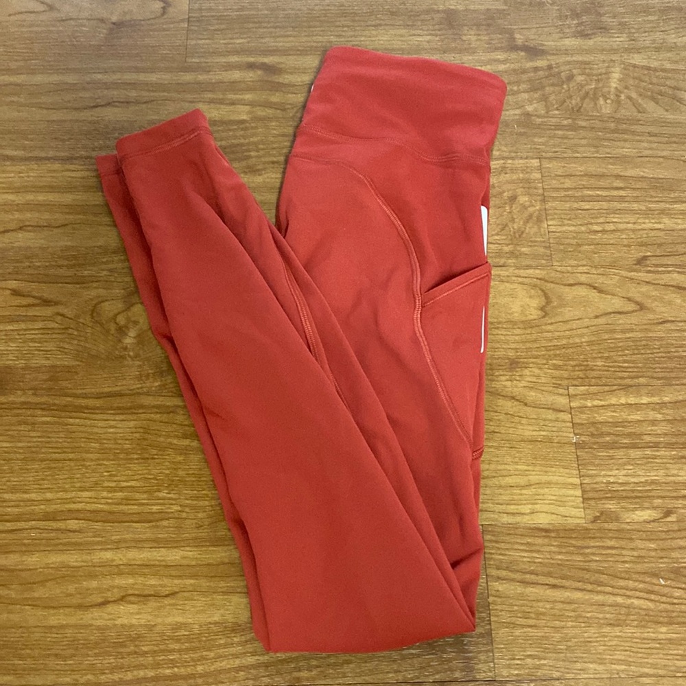 NWT lululemon invigorate high rise legging 28”